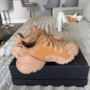 Dior Women's Sneakers in Tan and Cream